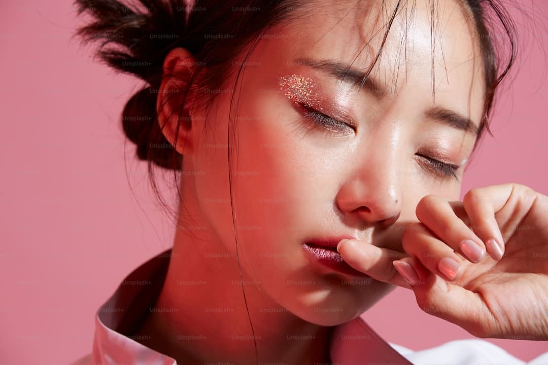 网红泡面姐王婆说媒现场索要千万彩礼被网暴，含泪抱歉：我对钱没概念 价值观争议不断